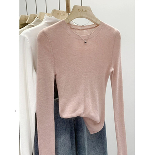 早秋新款温柔风灰粉色微透性感针织衫韩风多巴胺薄款女上衣2025