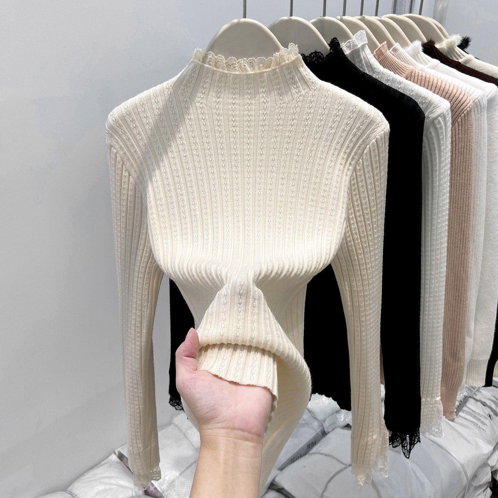 仙女风蕾丝拼接半高领针织衫毛衣女秋冬新款纯欲减龄内搭打底上衣