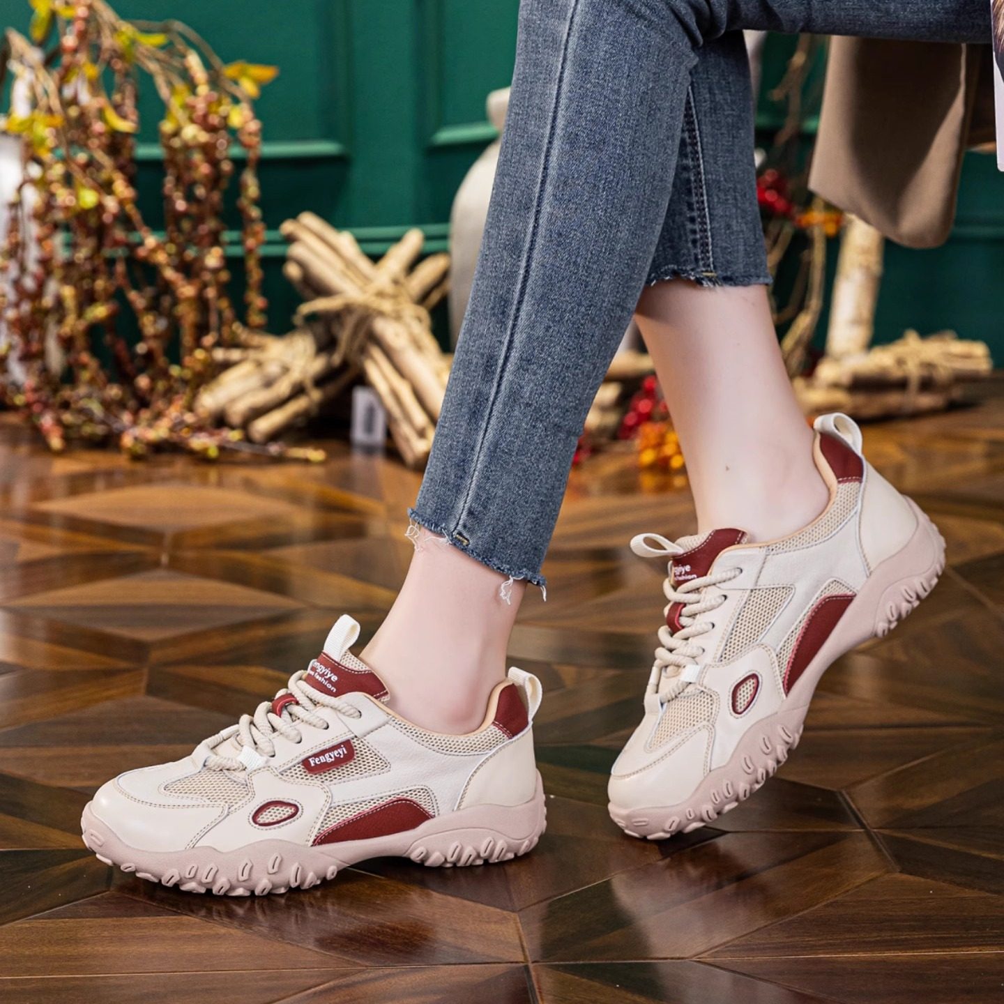 薄款单网面透气大码女鞋41到43软底不累脚夏季平底德训鞋夏天百搭,女鞋,时尚休闲鞋,淘宝优惠券,粉丝福利购,淘宝优惠卷