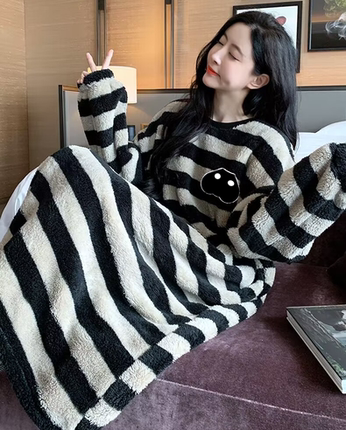 珊瑚绒条纹睡裙女秋冬季睡衣家居服法兰绒加绒加厚大码孕妇连衣裙