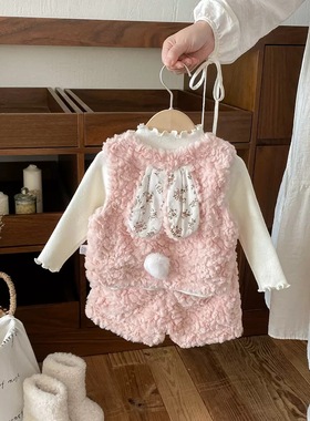 2025婴儿衣服秋冬装女宝宝三件套外出服