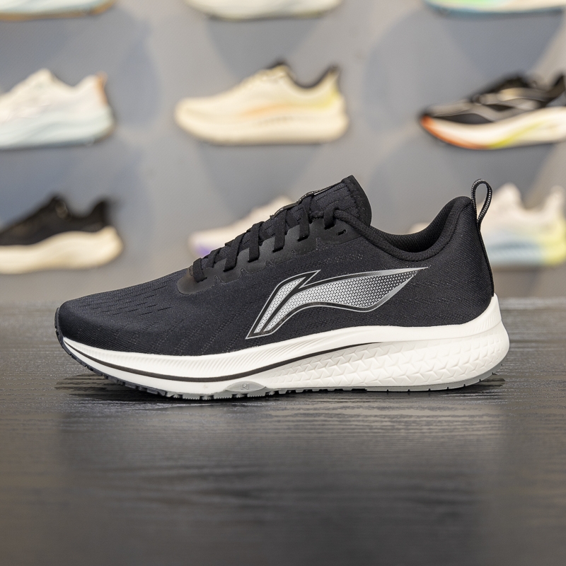 李宁低帮缓震轻质运动鞋