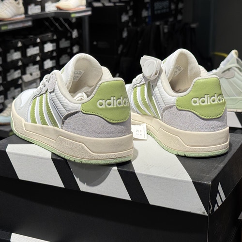 【坏蛋】KH8205 阿迪达斯adidas男士青苹果配色小白鞋休闲板鞋