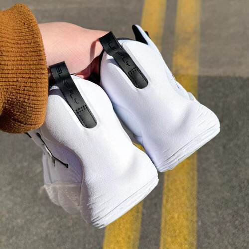 耐克男子防滑轻便高帮篮球鞋