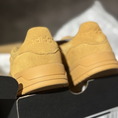 【坏蛋】Adidas阿迪达斯春夏男子带复古低帮板鞋休闲运动鞋KJ6984