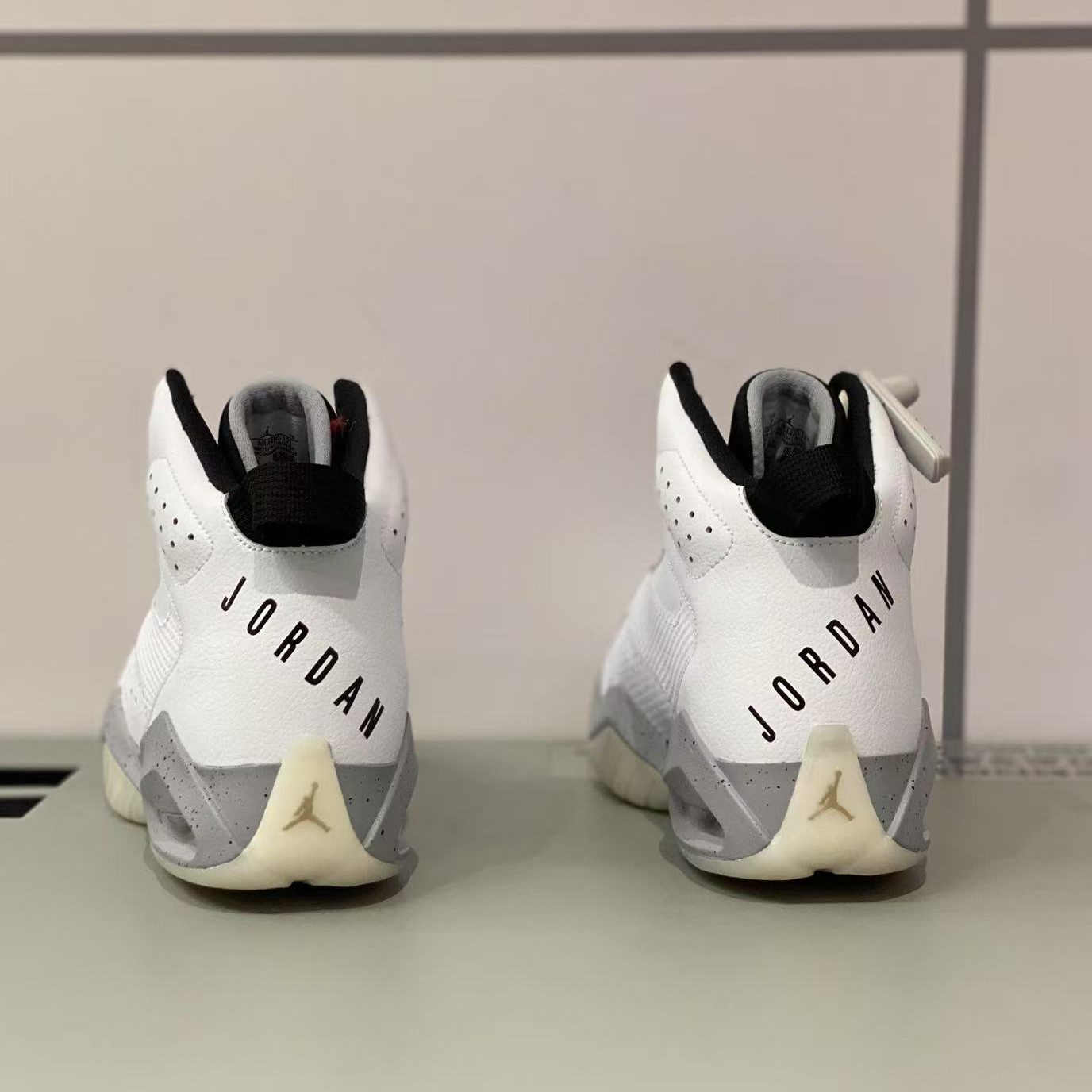 耐克时尚运动休闲鞋系带男子