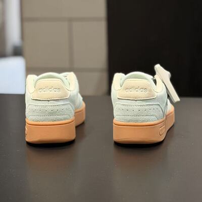 阿迪达斯D-PAD经典篮球风板鞋