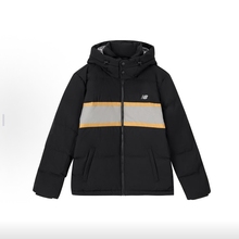 NEW BALANCE 秋冬季黑色拼接新款时尚百搭连帽男款羽绒服AMJ33341