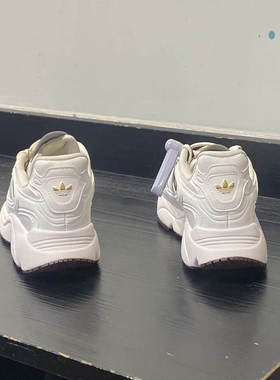 Adidas/阿迪达斯正品三叶草男女轻盈耐磨系带老爹鞋KJ6987