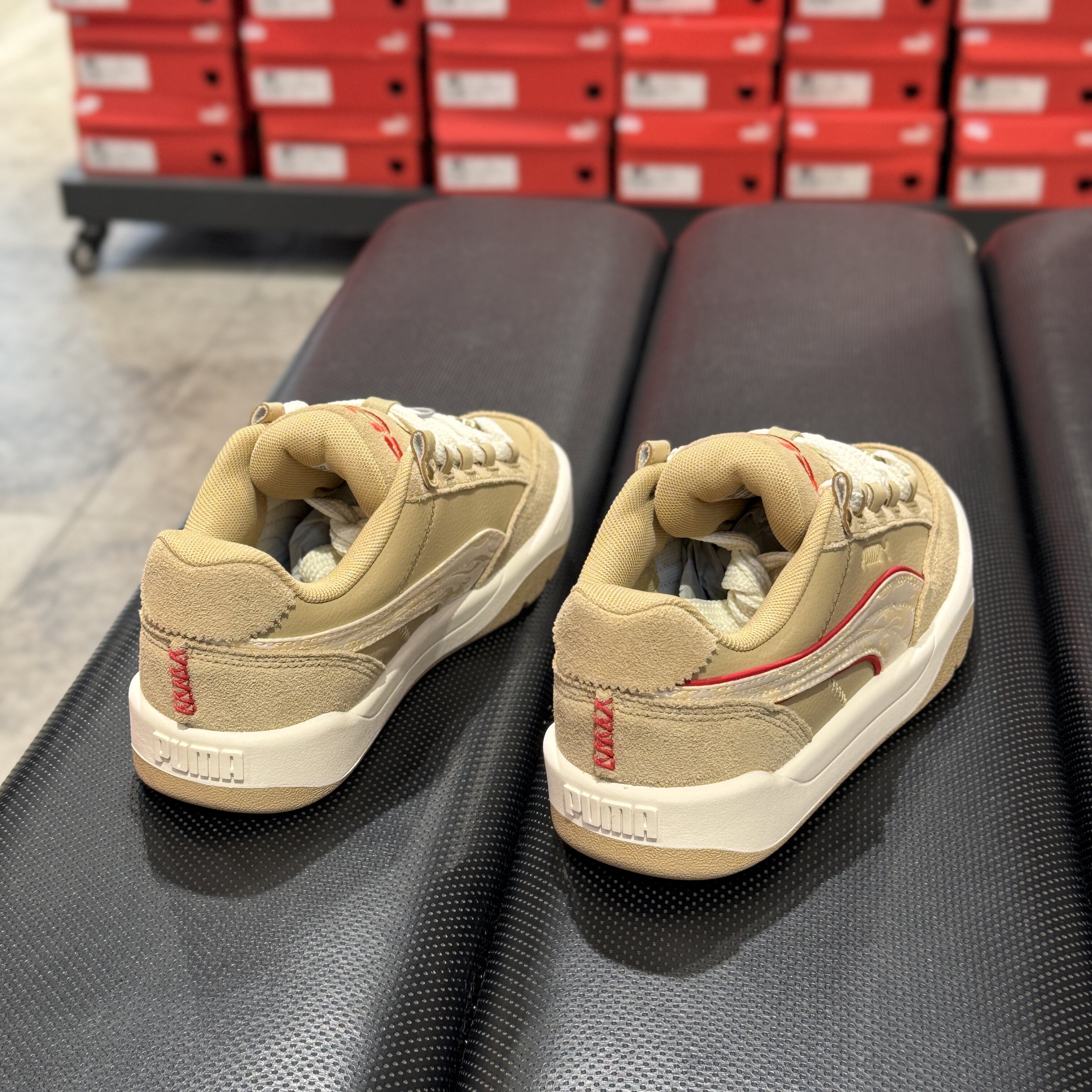PUMA彪马情侣复古宽鞋带面包鞋
