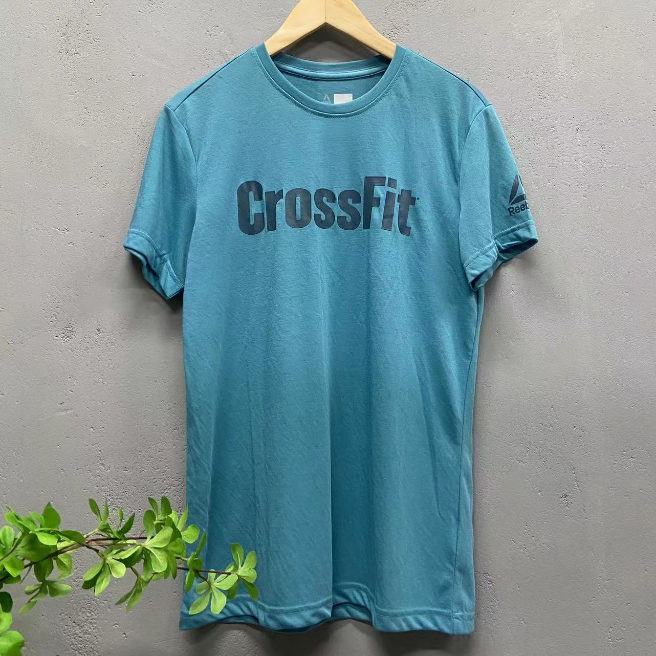 reebok/锐步短袖休闲T恤