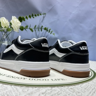 Vans 美式复古黑白生胶底男女同款低帮运动休闲板鞋子VN000D269X1