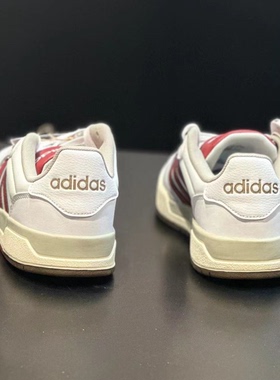 Adidas阿迪达斯男女情侣款高颜值情侣百搭低帮运动休闲板鞋JQ3926