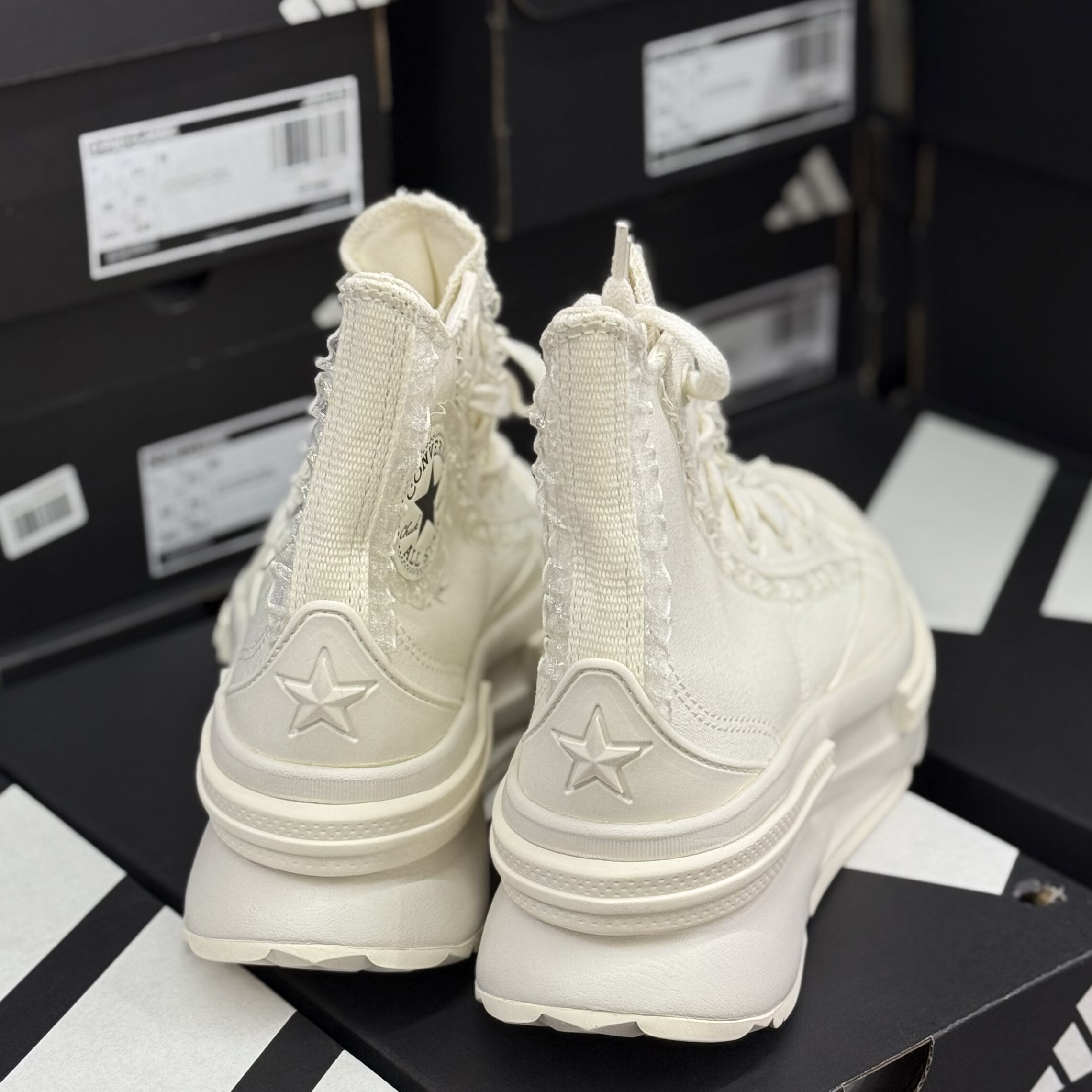 匡威Run Star Legacy高帮白色蕾丝夹心厚底增高女子帆布鞋A10027C