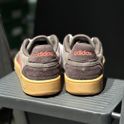 Adidas/阿迪达斯男子低帮秋冬季休闲经典复古运动板鞋JP8234