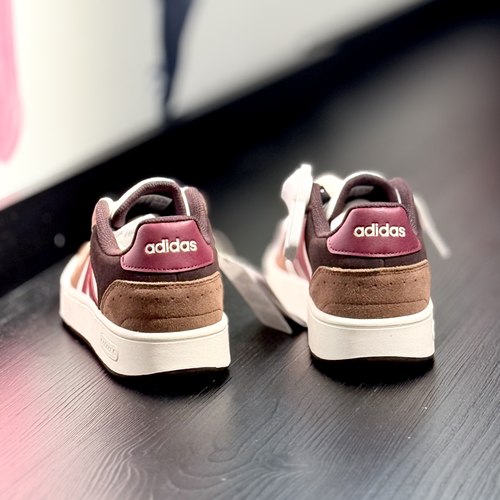 Adidas阿迪达斯男款板鞋秋冬新款低帮舒适休闲鞋时尚运动鞋JP8236