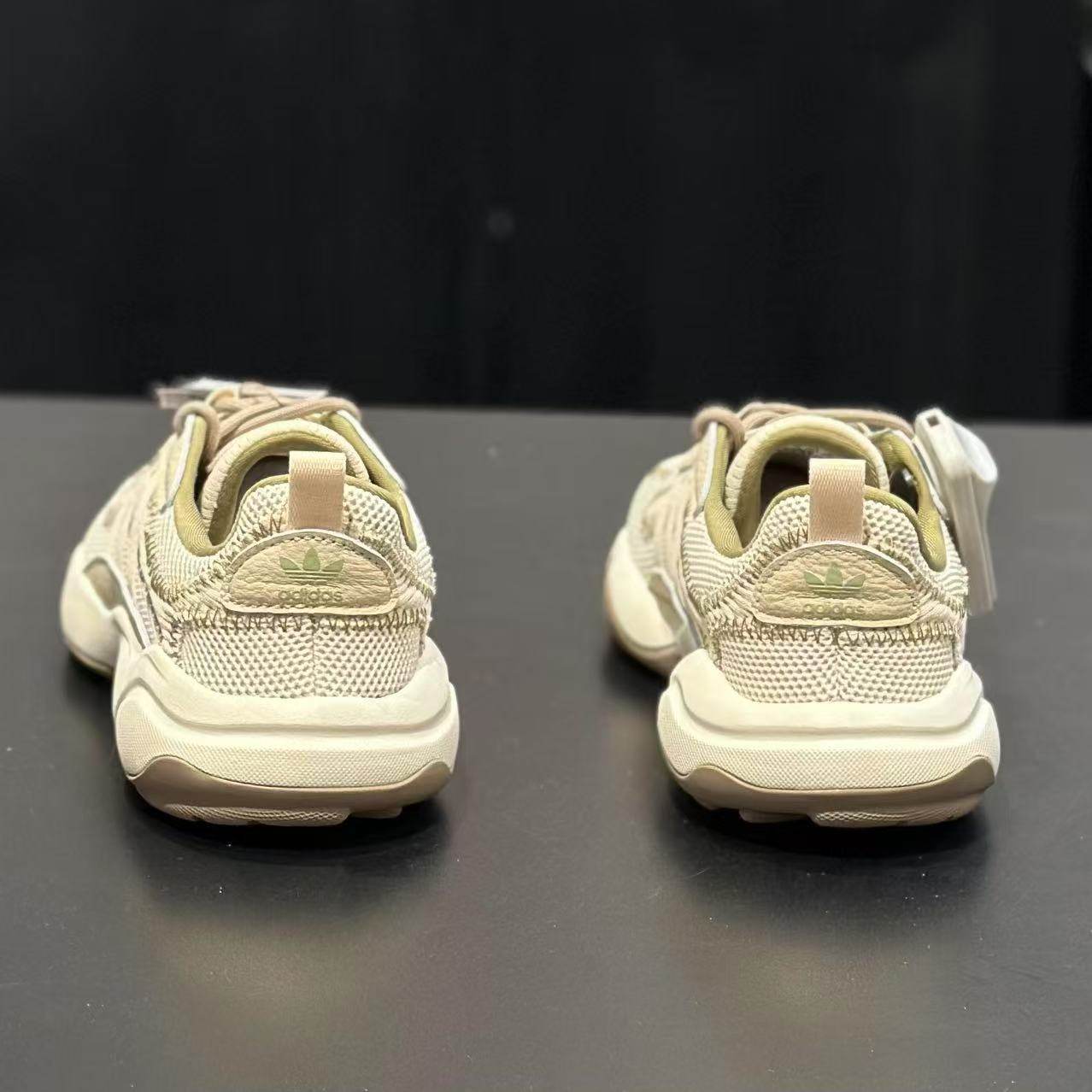 Adidas/阿迪达斯男女同款网面透气低帮老爹鞋休闲运动鞋JQ3927