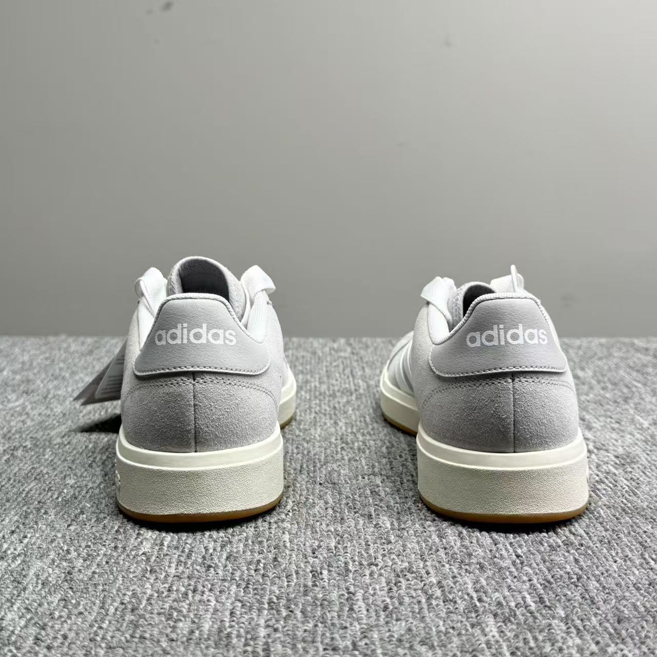 adidasGRANDCOURTBASE板鞋