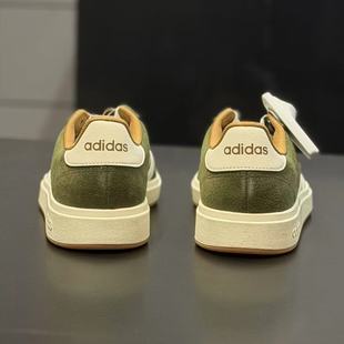 Adidas/阿迪达斯男款翻毛皮夏秋百搭耐磨低帮户外休闲板鞋KK1407