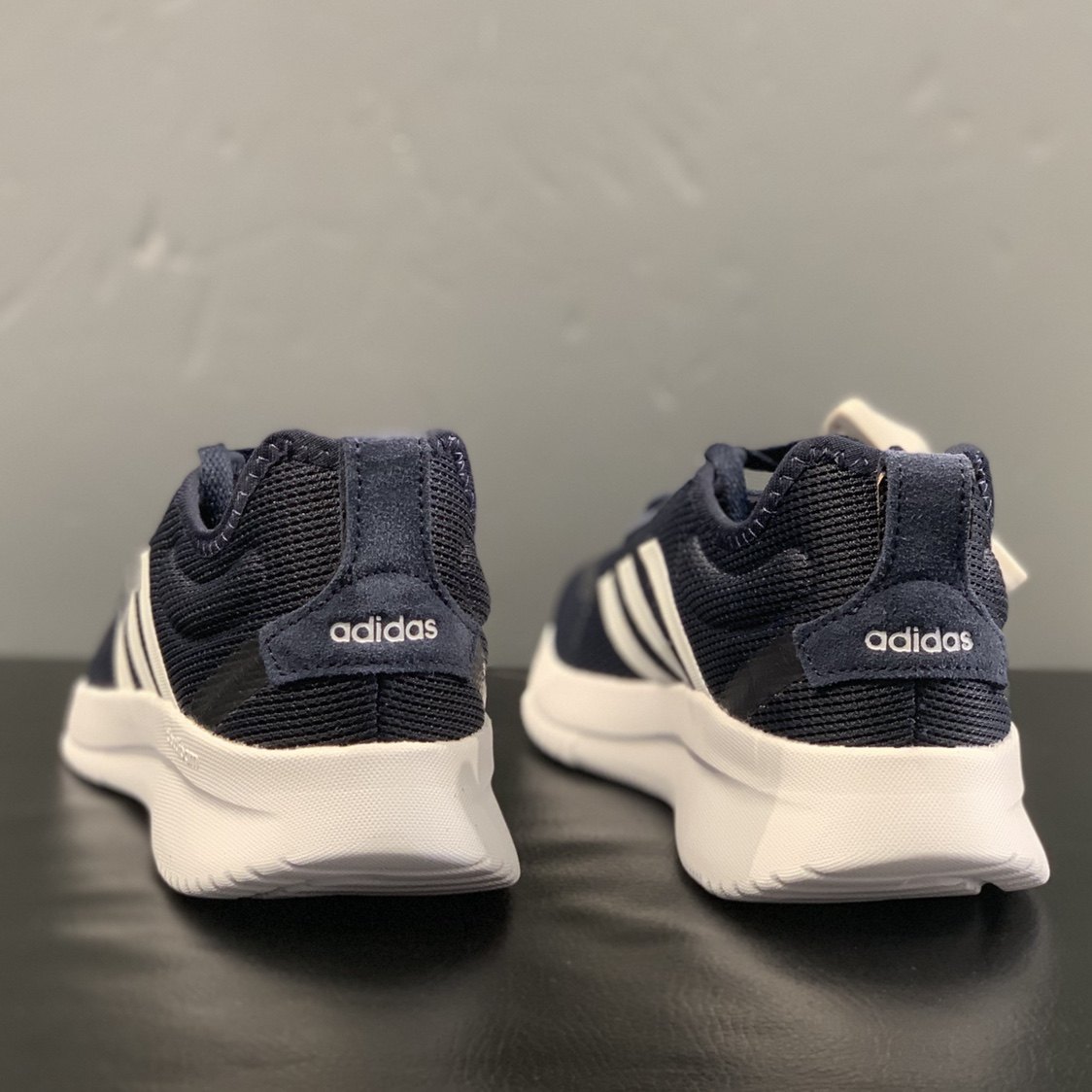 阿迪达斯neo lite racer男子低帮织物透气轻便减震跑步鞋 gv9981