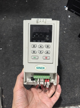 二手新科瑞变频器C10-1R5G-4TB 1.5KW 380V SINCR功能包好