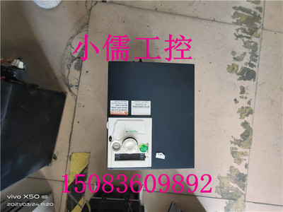 施耐德变频器ATV312HU40N4 4KW 380V 测试完好