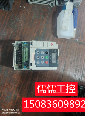 变频器 SANVC-4T0007G/P 0.75KW 380V 实物图功能包好