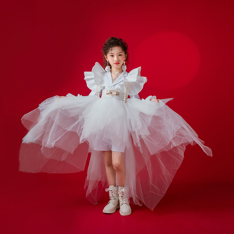 皖君新款儿童模特走秀白色西装短裙个性潮流时尚女童跳舞演出服
