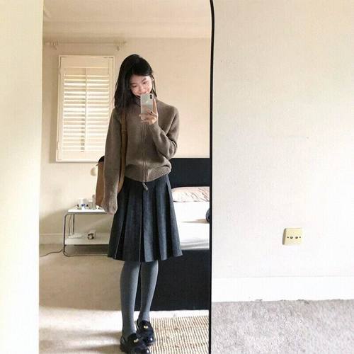 灰色毛呢半身裙女大码胖mm