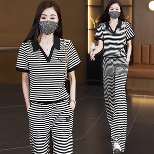 大码时尚运动风套装女夏季新款条纹遮肉+两件套