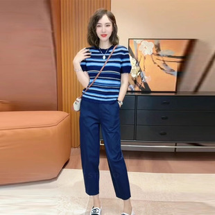 2026年夏季新款胖妹妹显瘦蓝色条纹短袖T恤九分裤两件套装女百搭