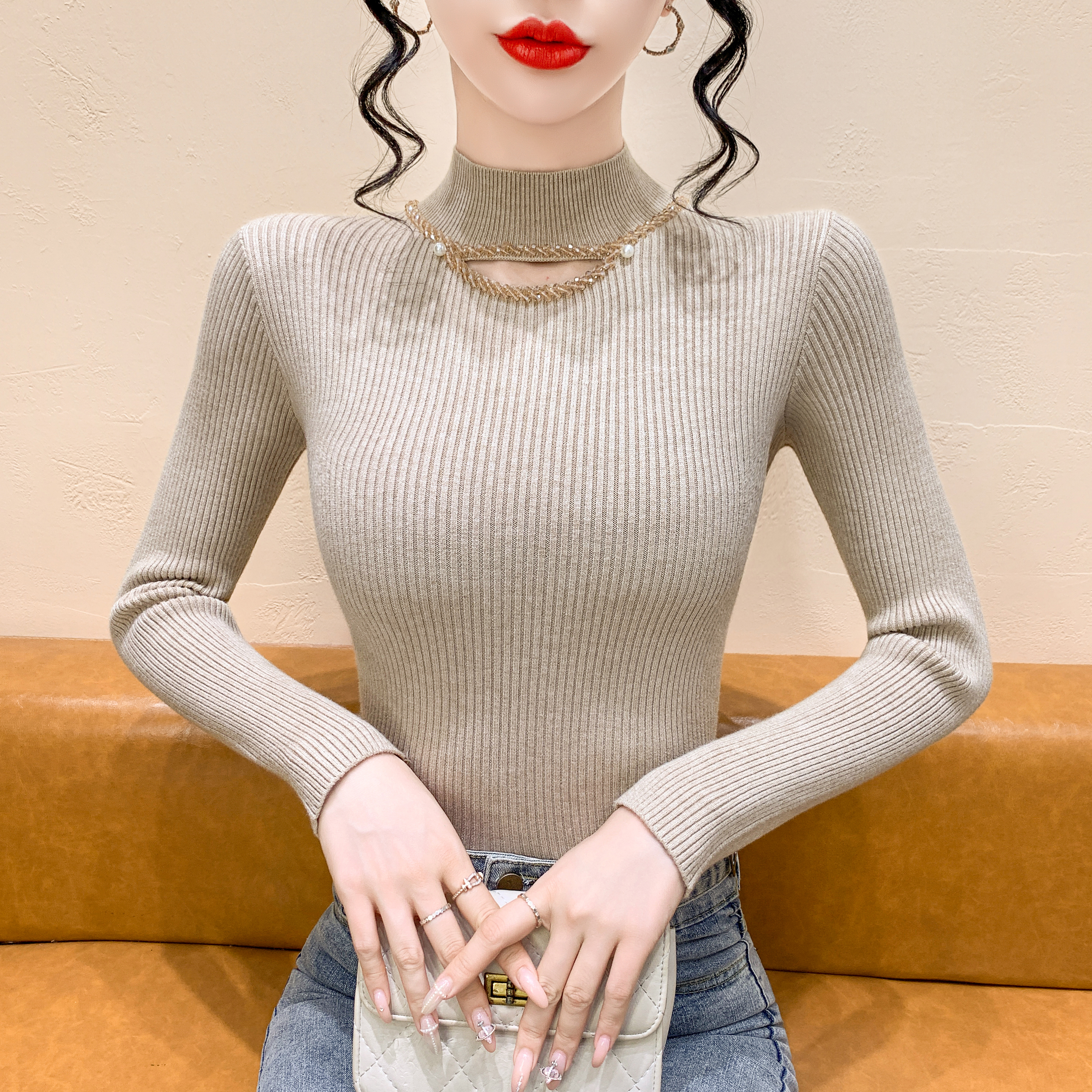 半高领钉珠镂空修身毛衣2025新款针织打底衫时尚秋冬内搭上衣长袖