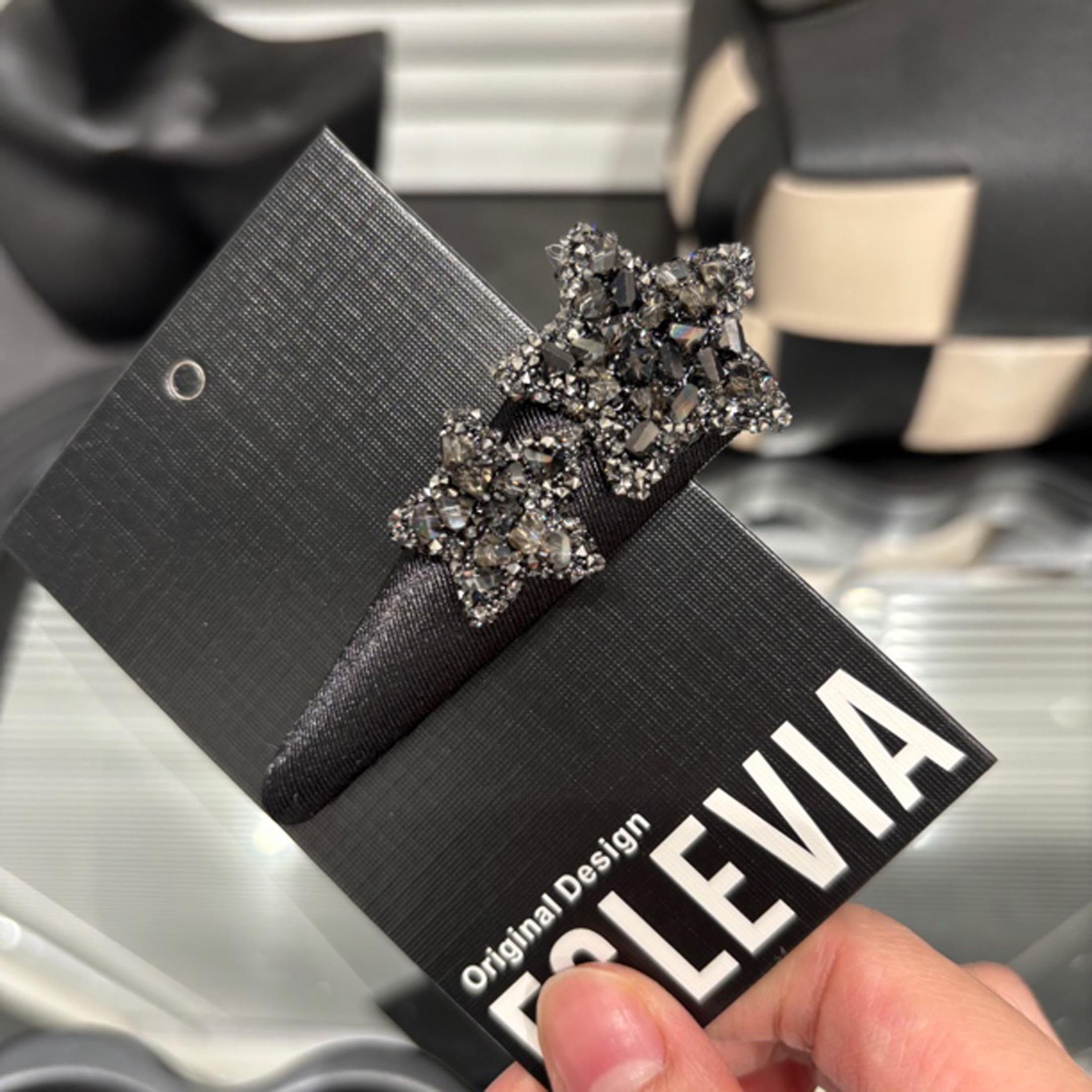 E5162 韩系闪钻星星bb发夹黑色时髦酷飒感时尚侧边夹掰掰夹发卡女,饰品/流行首饰/时尚饰品新,发饰,淘宝优惠券,粉丝福利购,淘宝优惠卷