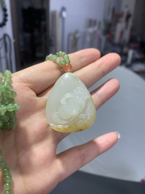 超值234号全天然新疆和田玉籽料独籽莲花吊坠挂件和田产原皮