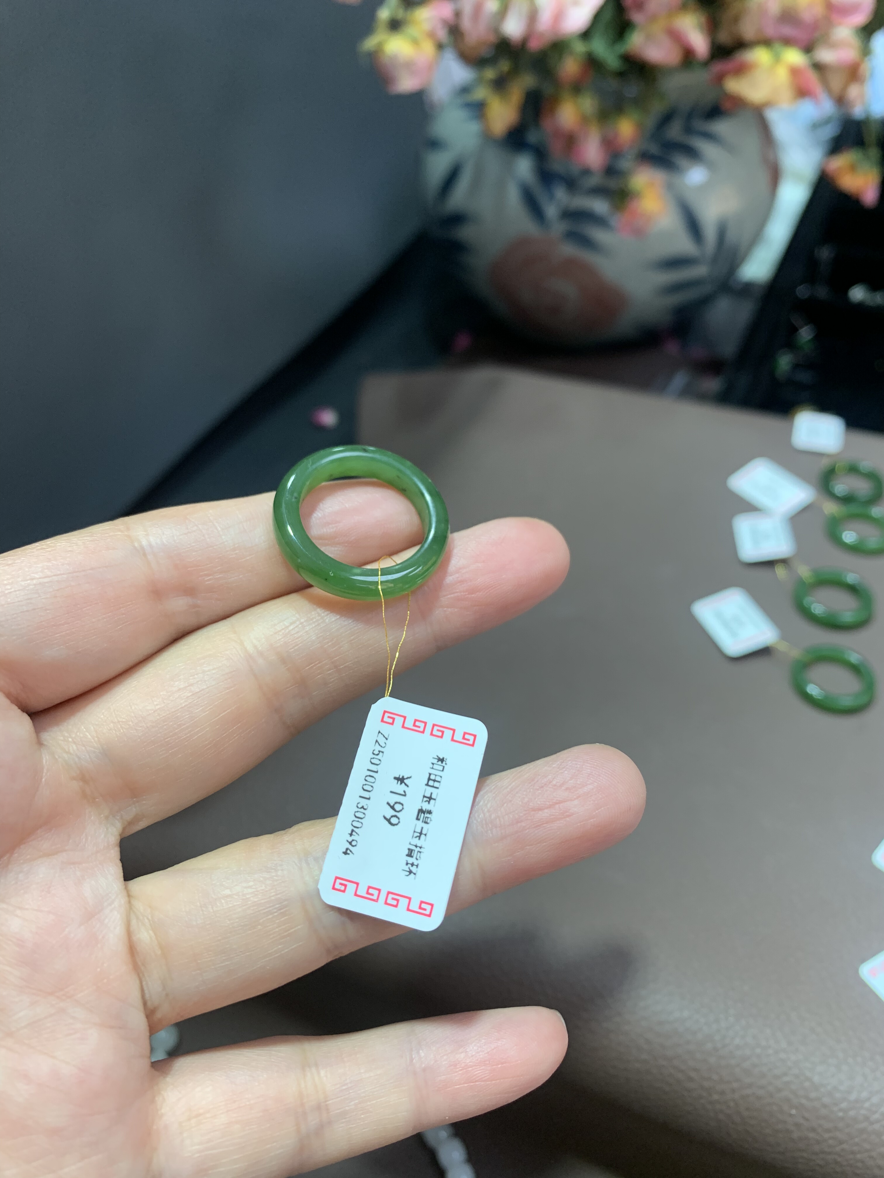 特价天然和田玉碧玉港码14码戒指指环跑环一物一图带证书494号