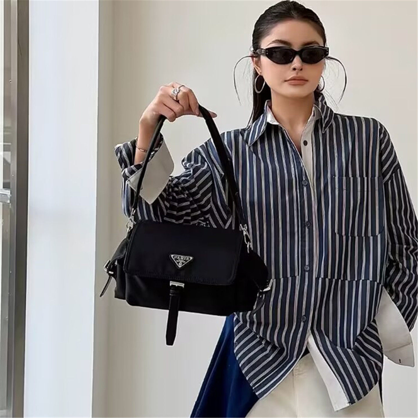 春夏高级感翻盖黑色尼龙多口袋腋下包女单肩包百搭通勤斜挎邮差包