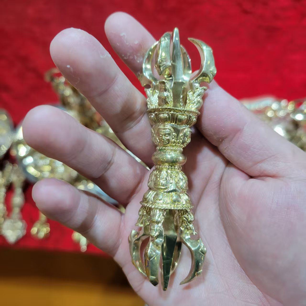 尼泊尔工艺藏传纯铜大元愤怒五股金刚杵忿怒莲师降魔杵手把件摆件