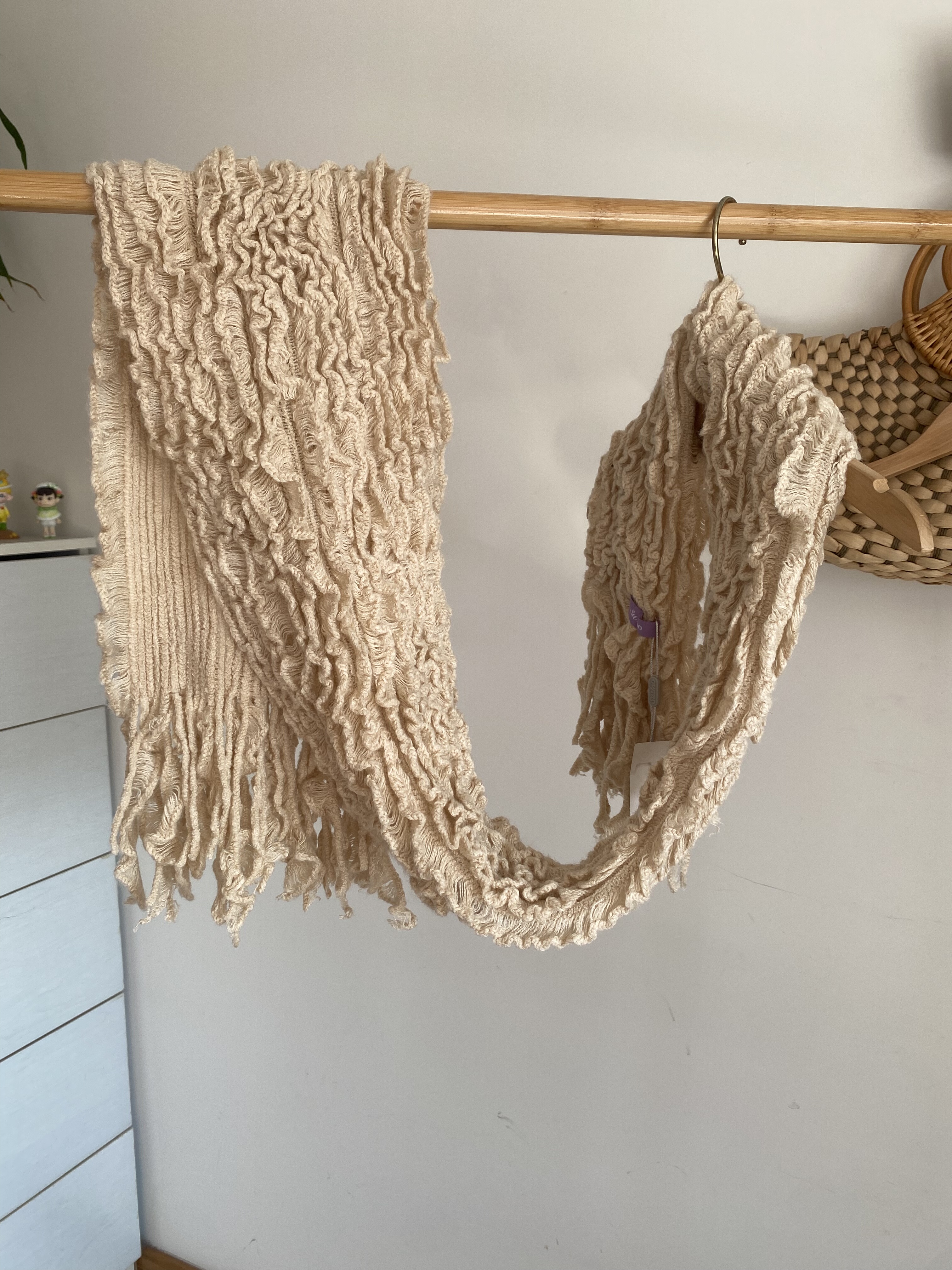 保暖围巾多层木耳边设计柔软舒适款围脖,服饰配件/皮带/帽子/围巾,围巾/丝巾/披肩,淘宝优惠券,粉丝福利购,淘宝优惠卷