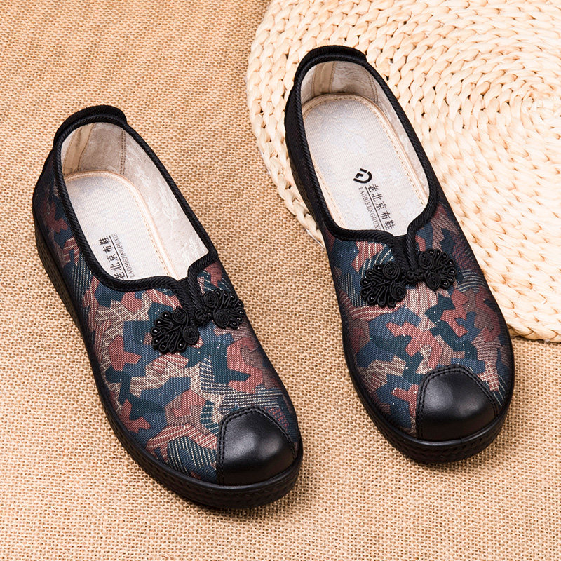 老北京布鞋女士秋冬老人鞋奶奶老人加绒软底防滑老太太二棉妈妈鞋