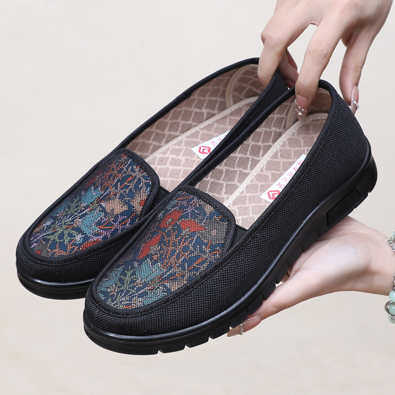 老北京布鞋软底防滑老太太鞋