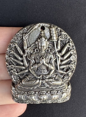 白铜准提佛母挂件藏式千手观音吊坠随身挂坠民族风文玩藏银配饰