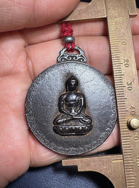 西藏藏式天铁小佛像吊坠寒铁莲师释迦牟尼药师佛像项链纯铁小吊坠