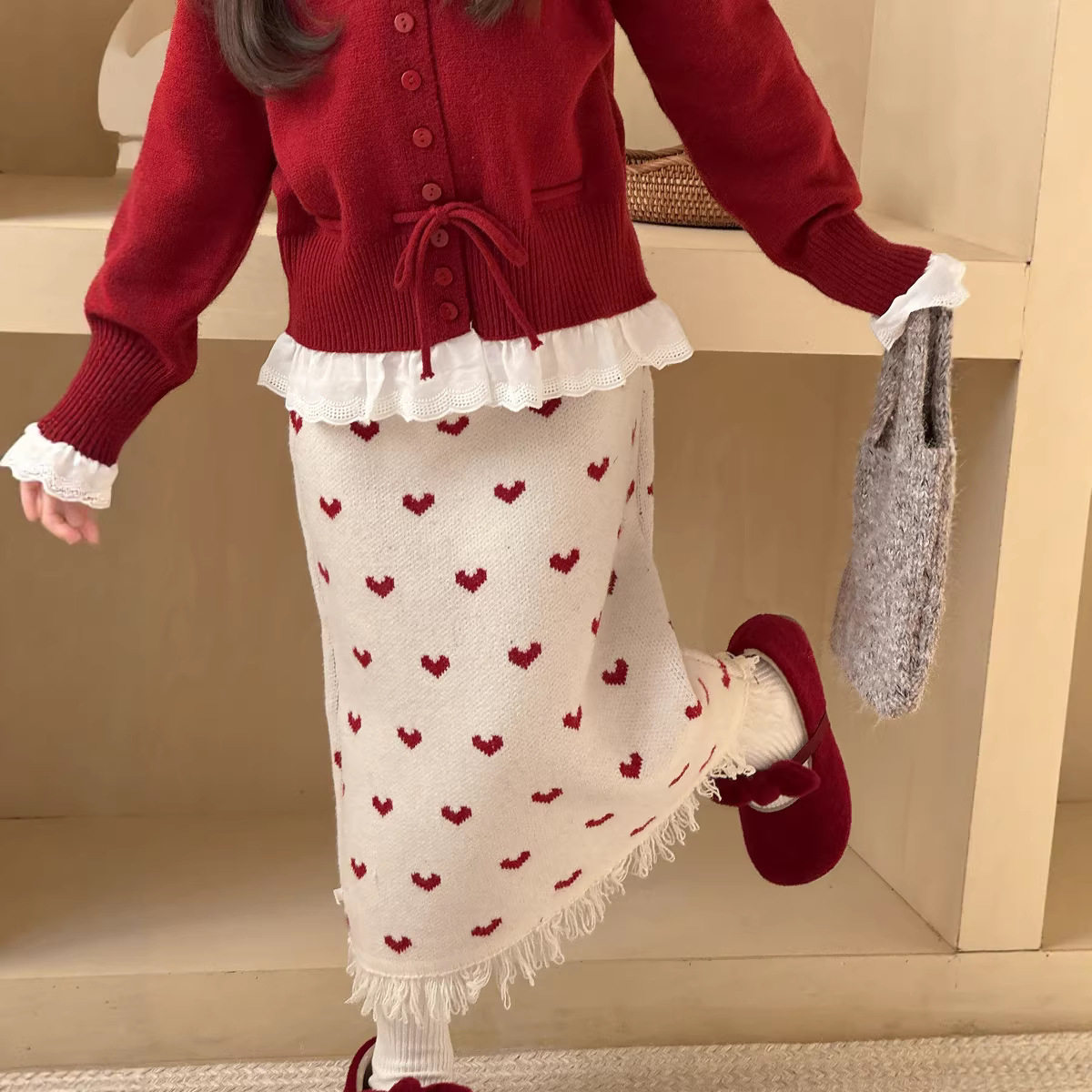 三年级 女童秋冬韩版爱心针织毛线半身裙女宝宝中长款流苏毛线裙