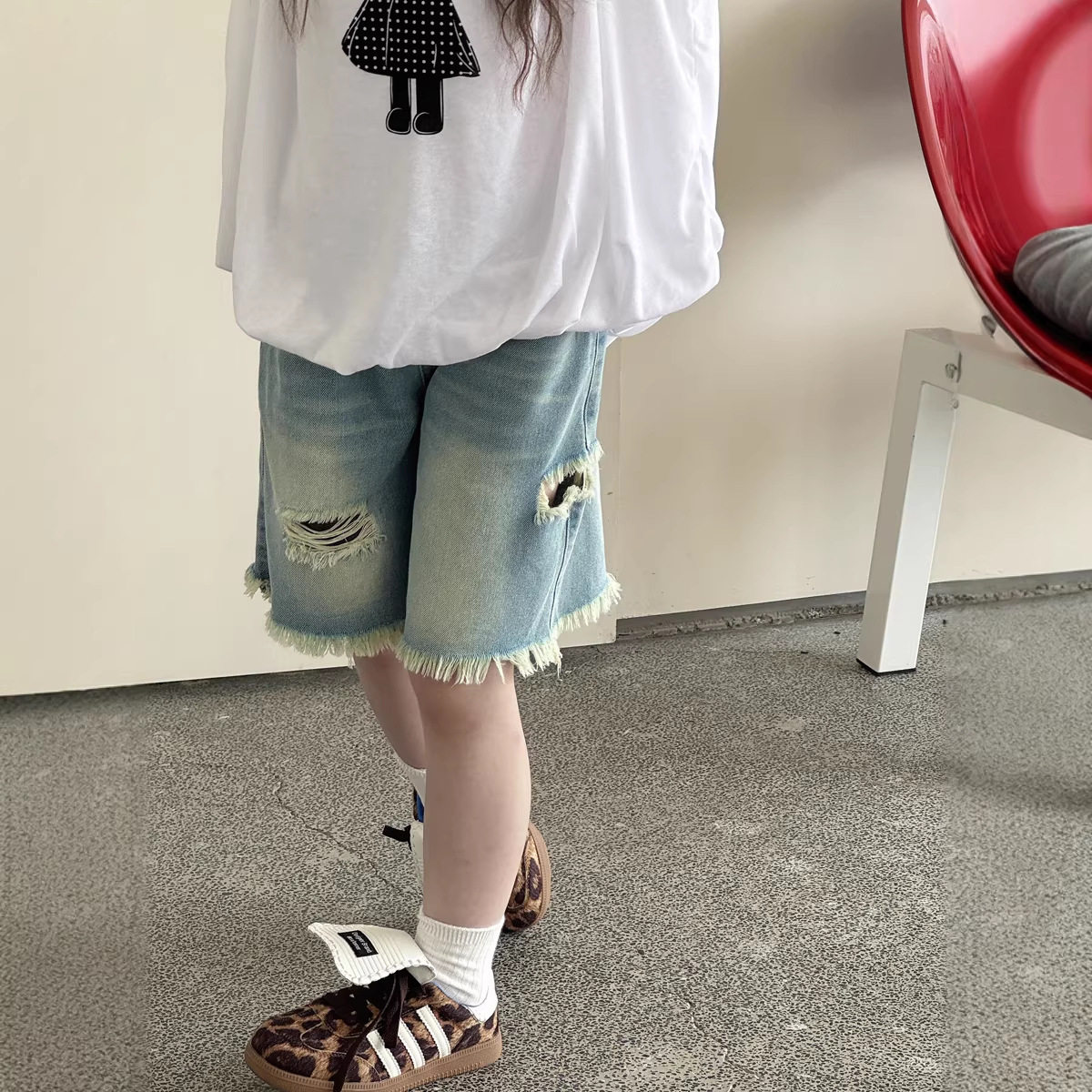 2026夏季新款童装 女童破洞牛仔短裤 儿童薄款宽松五分裤中裤