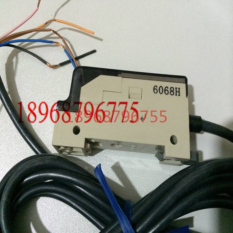 传感器长条形光纤放大器F2R-N01A议价