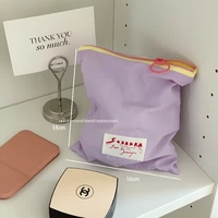 Мелкая фиолетовая вертикаль