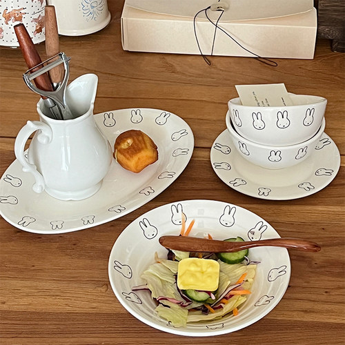 盘子日式可爱兔子餐盘家用菜盘2025新款陶瓷高颜值碟子圆盘甜品盘