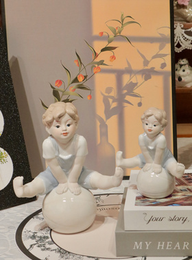 欧式陶瓷摆件西洋可爱男孩客厅卧室少女心工艺品摆设新婚生日礼物