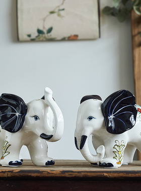 青花手工手绘大象摆件家居装饰品