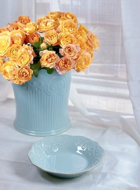 陶瓷浮雕做旧花瓶花插储